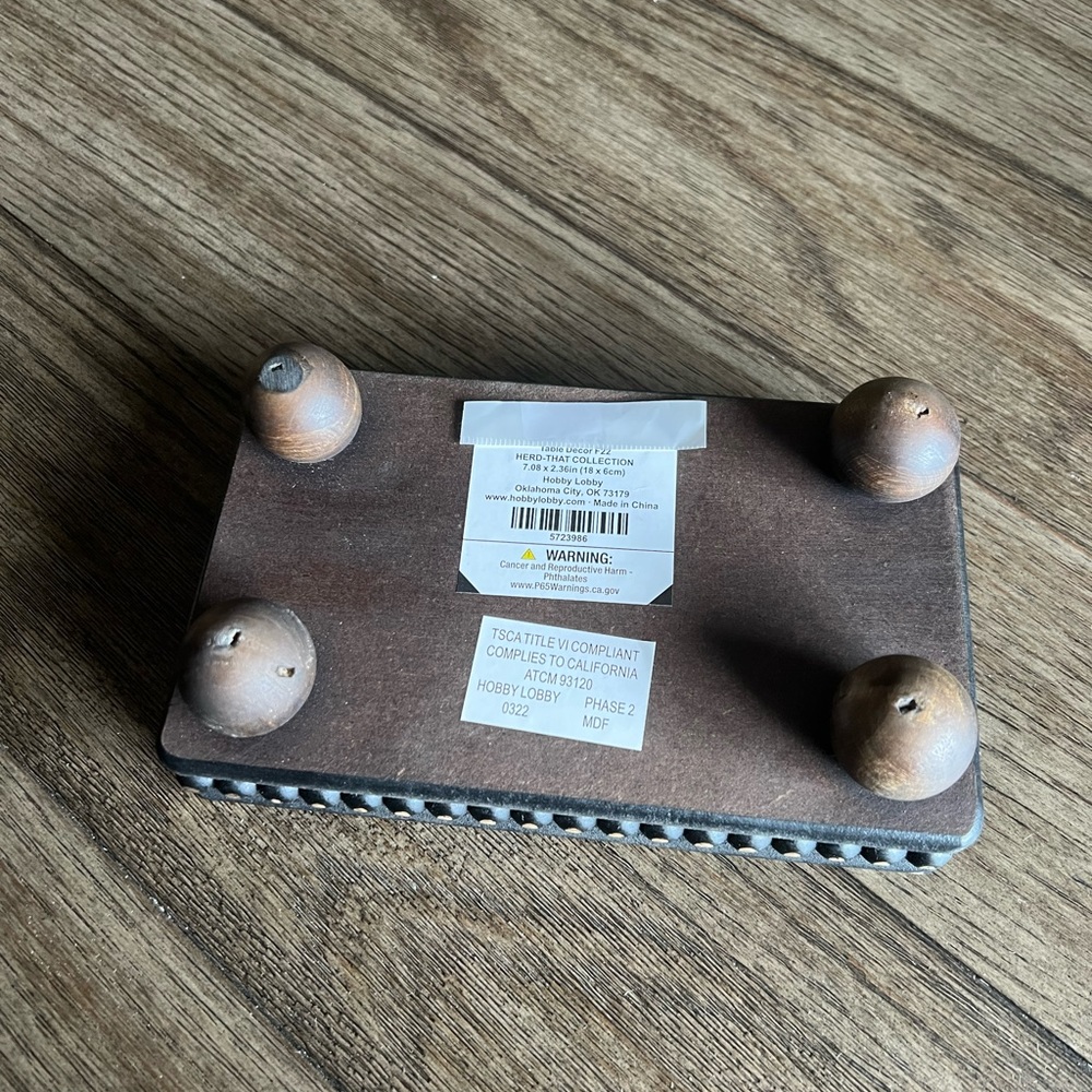 WOODEN STAND DECOR - Picture 7 of 11